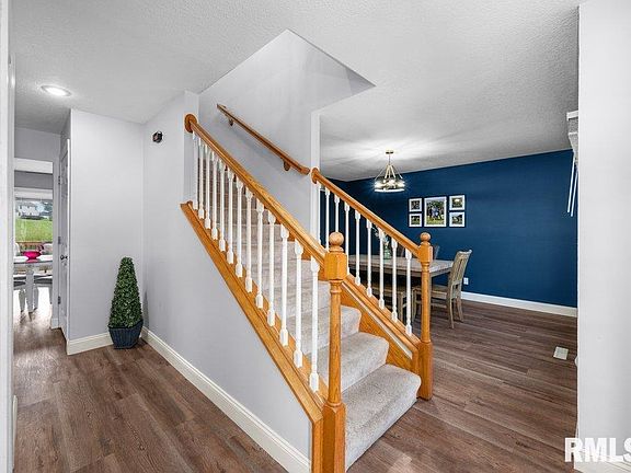 4th image of 6 Hidden Valley Cir