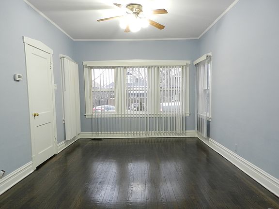 3rd image of 1808 S 47th Ct