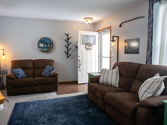 2nd image of 2361 Sunladen Dr
