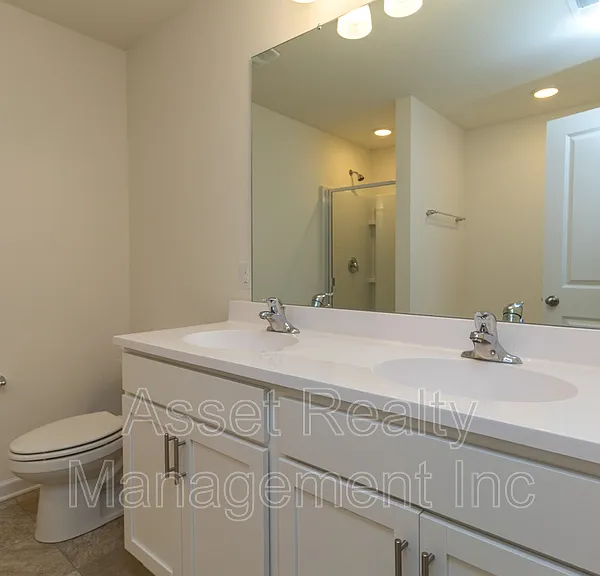 4831 Birchcrest Ln — Photo 19