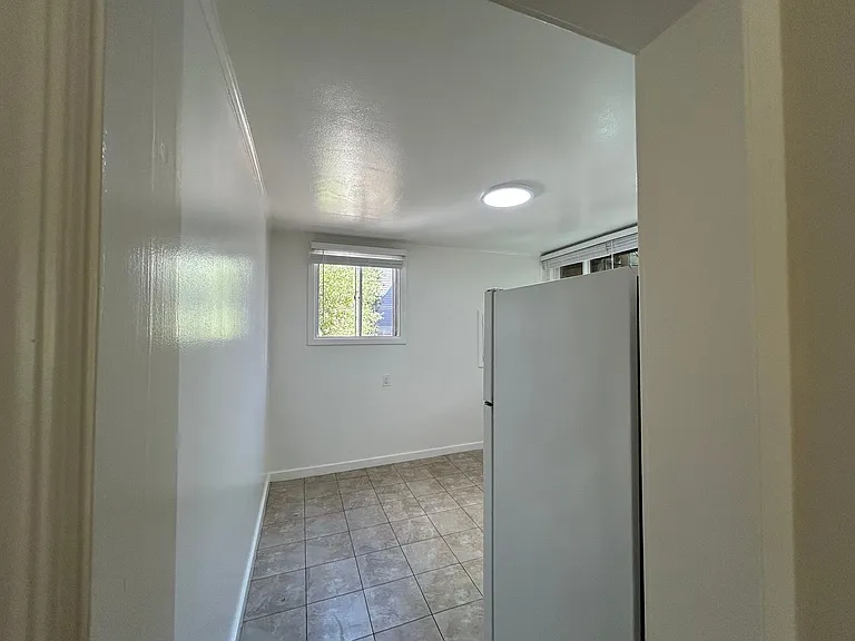 826 Anza St #7R — Photo 11