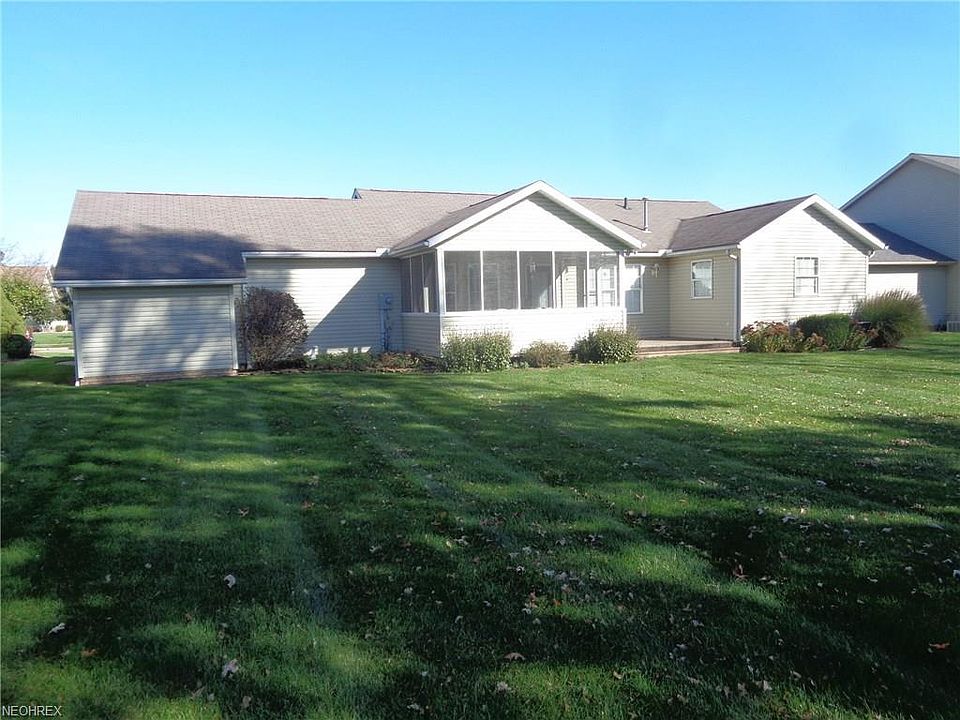 2nd image of 468 Donald Dr SW