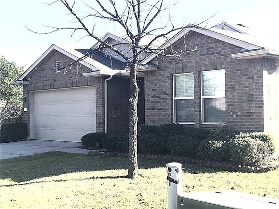 2nd image of 203 Hyltin St
