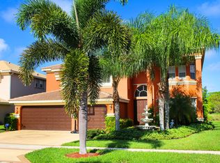 2224 Ridgewood Cir, Royal Palm Beach, FL 33411
