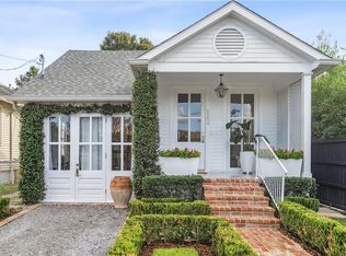 5354 Laurel St, New Orleans, LA 70115