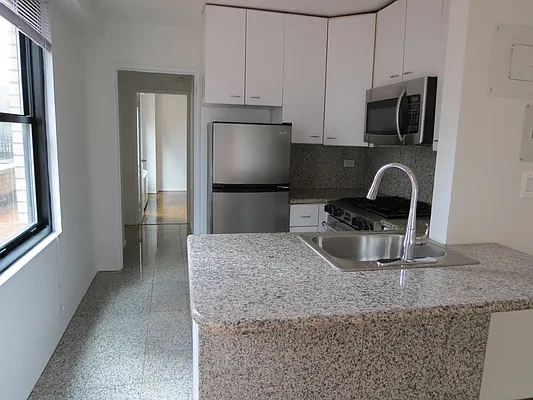 Rented by Goldfarb Properties | media 8