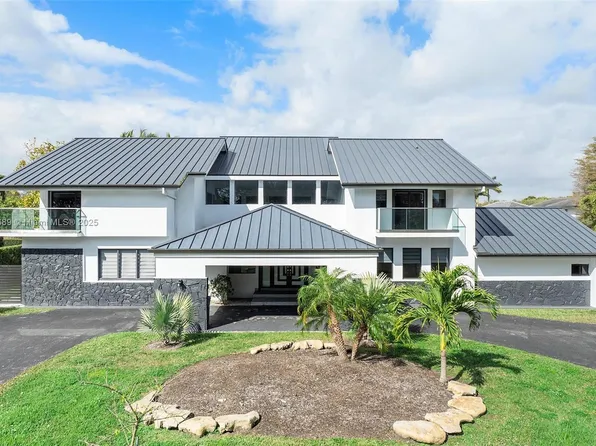 10024 SW 94th Ct, Miami, FL 33176