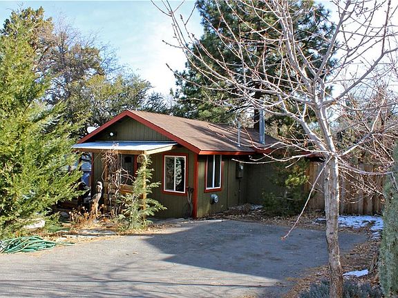 4th image of 861 Leonard Ln