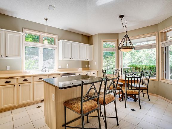 4th image of 7089 Crowne Oak Rd