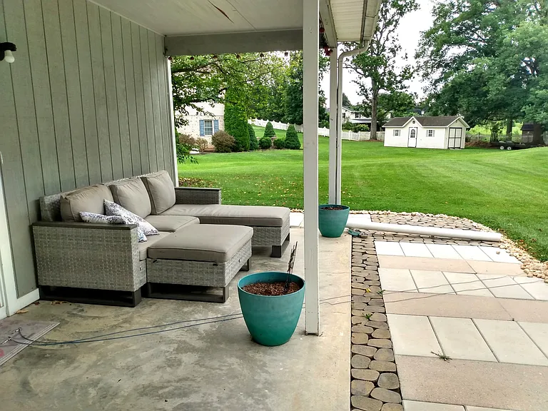 2860 Fillmore Dr — Photo 14