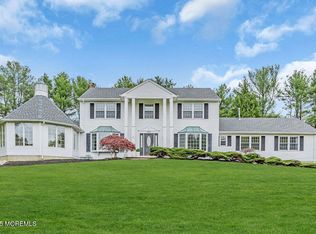 5 Sentry Ct, Holmdel, NJ 07733