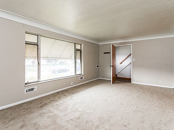2nd image of 5714 Orchard Ave