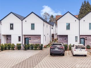 10350 Wallingford Ave N #B, Seattle, WA 98133