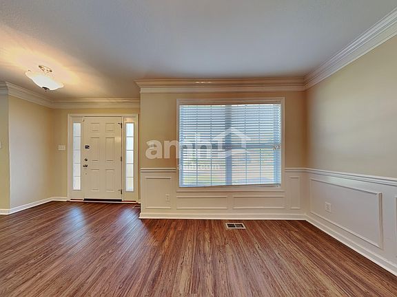 5th image of 3139 Champions Trail Ln