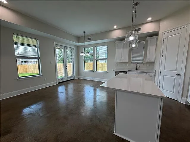 118 Berger St #B — Photo 7