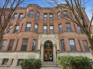 2610 N Dayton St #3S, Chicago, IL