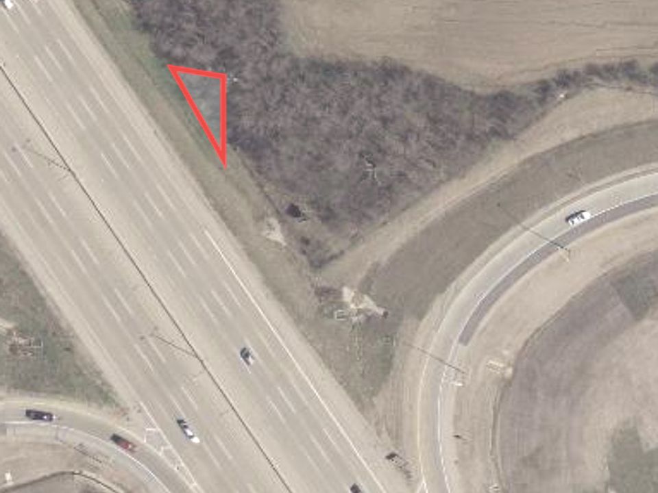 2nd image of 15010 Belvidere Rd