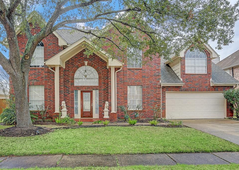 1st image of 1808 Oakleaf Cir