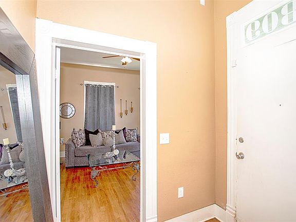 4th image of 3809 Avenue M