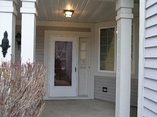 2nd image of 1506 N Waterbury Cir