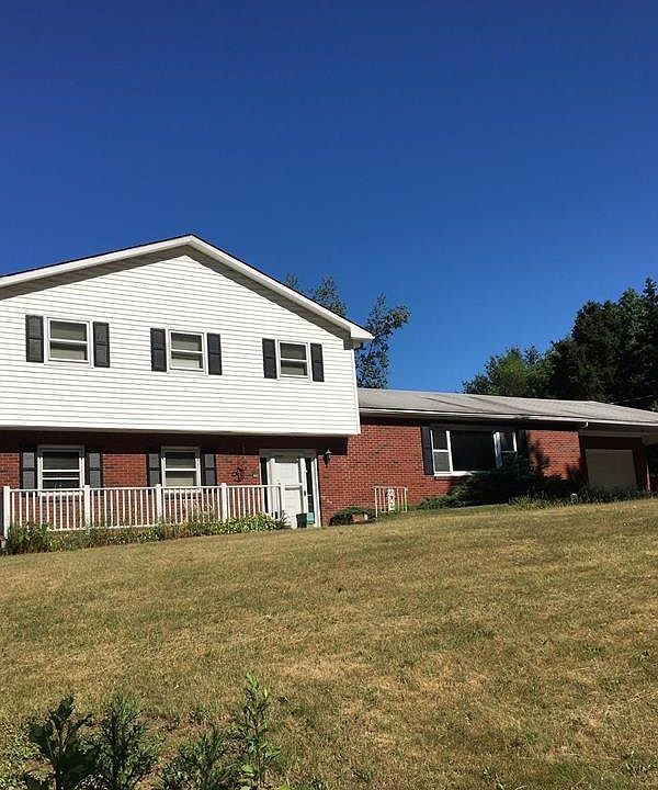 1st image of 21 Stonecroft Dr