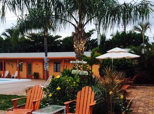 135 Bamboo Rd, Palm Beach Shores, FL 33404