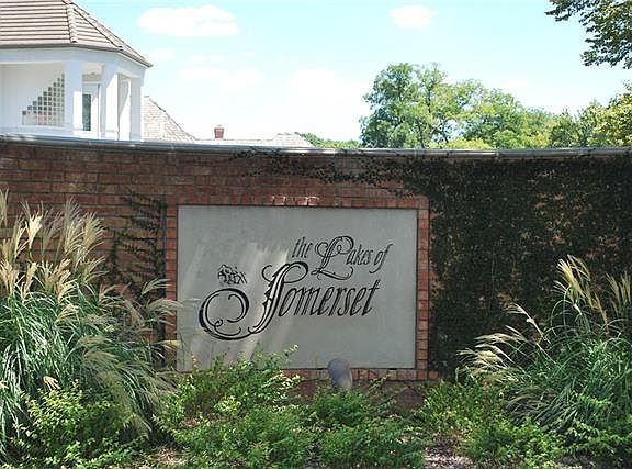 4th image of 1304 Ashford Ct