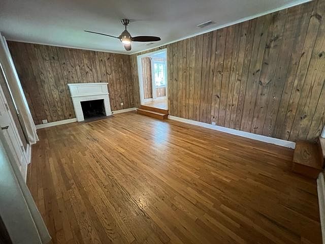 1st image of 801 Bouldin Ave