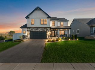 2349 Spring Run Ln, Lowell, IN 46356