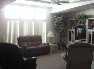 3013 Lemon Terrace Dr, Wimauma, FL 33598