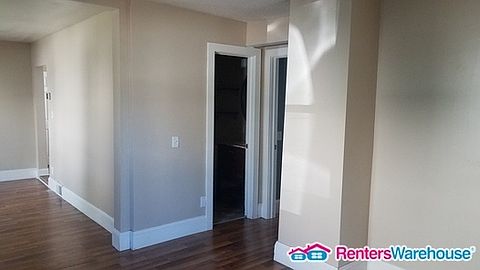5th image of 2531 4th St NE #1