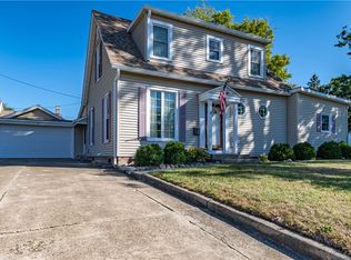 5 Ridge Ct, Decatur, IL 62522