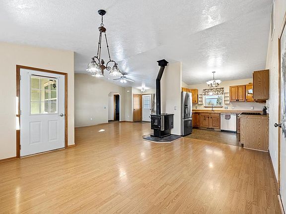 5th image of 723 Rising Sun Ln