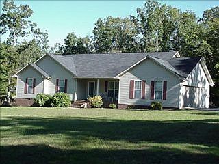 1st image of 306 Laurel Cir