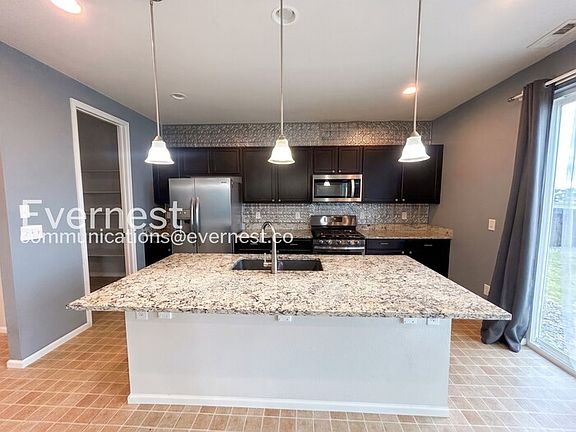 2nd image of 2560 Gobi Dr
