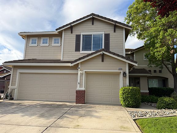 2nd image of 3220 Bridlevail Ct