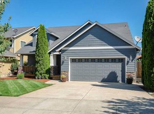 407 W Oxford St, Newberg, OR 97132