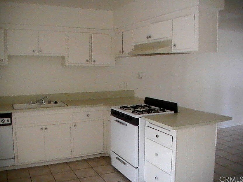 1st image of 1140 Cero Ct #1