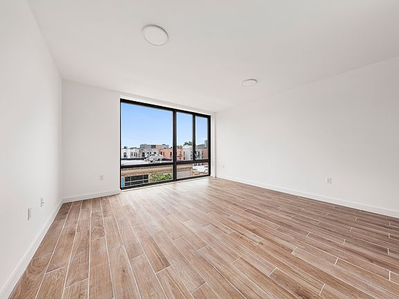 5th image of 32-24 Steinway St #5