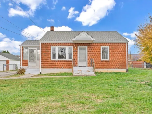 215 Post Rd, Roanoke, VA 24019