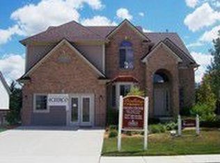 53050 Molenda Rd, Chesterfield, MI 48051