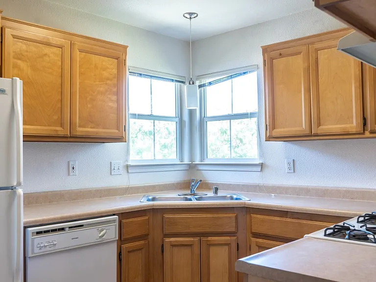 Meadowood Townhomes — Photo 49
