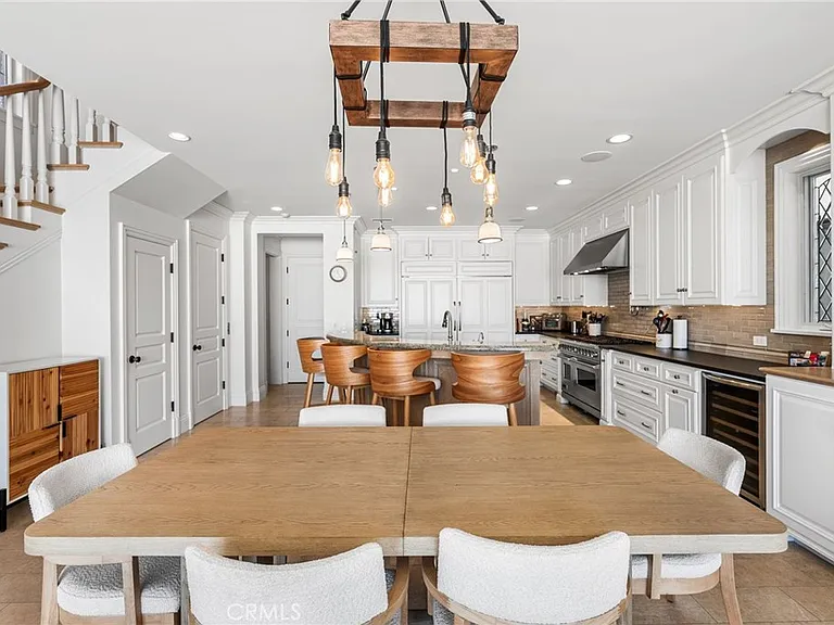 7304 W Oceanfront — Photo 12