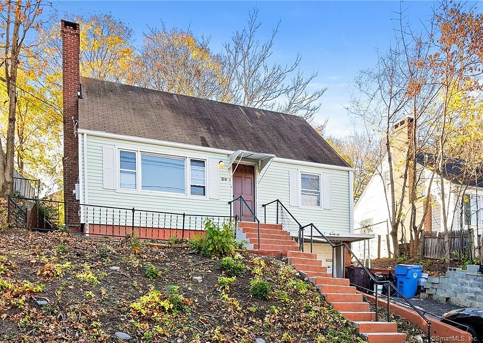 1st image of 26 Shuttle Meadow Ave