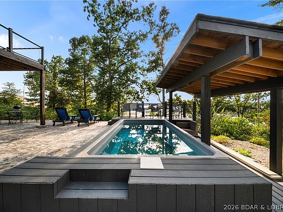 3rd image of 45 Honeysuckle Rd