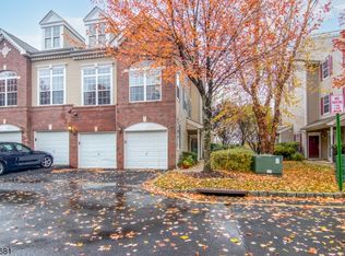 133 Rock Creek Dr, Clifton, NJ 07014