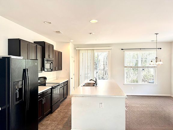 2nd image of 4952 Farm Lake Rd