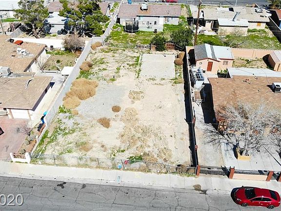 2nd image of 2405 Berkley Ave