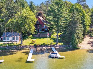 N2803 Rustic Dr, Clintonville, WI 54929