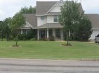 607 N Hogan Ave, Guthrie, OK 73044